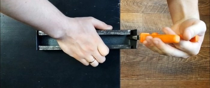 Comment fabriquer une lampe de style Loft à partir de canettes