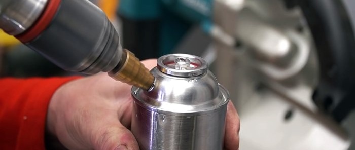 How to make a mini sandblaster using an aerosol can