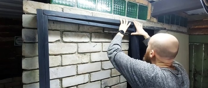 How to make a durable and warm door from polystyrene foam