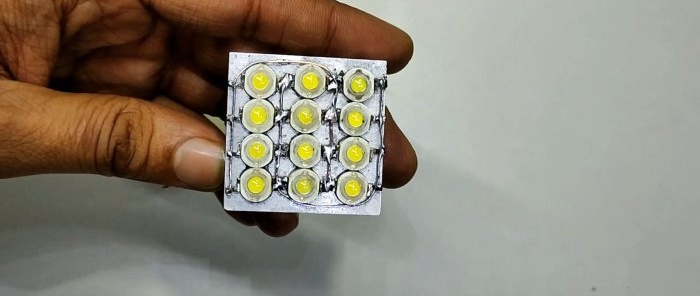 איך להכין פנס LED חזק 12W