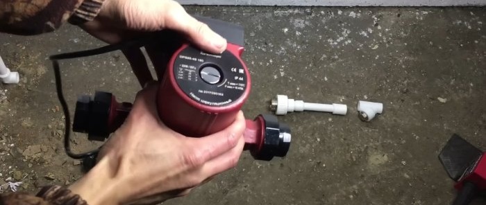 Comment fabriquer un échangeur de chaleur et augmenter l'efficacité d'un poêle pour chauffer un garage avec un radiateur de chauffage