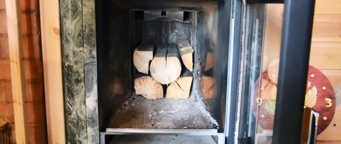 Ako položiť palivové drevo na dlhé spaľovanie s maximálnou účinnosťou