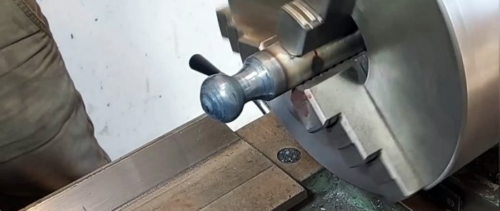 Cách cuộn ống và tạo đầu tip đẹp bằng máy tiện