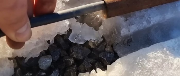 Come scongelare un tubo sotterraneo senza inutili problemi