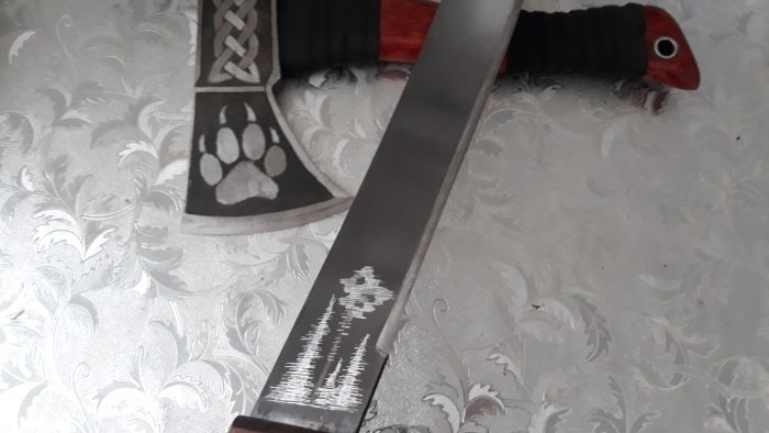 Hoe je eenvoudig een mes graveert