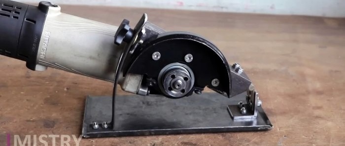 Wie man aus einer Schleifmaschine mit einfachen und kostengünstigen Materialien eine Handkreissäge herstellt