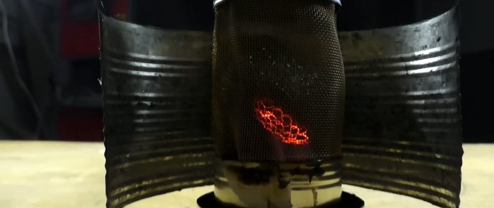 Cara membuat biofireplace menggunakan alkohol dari tin
