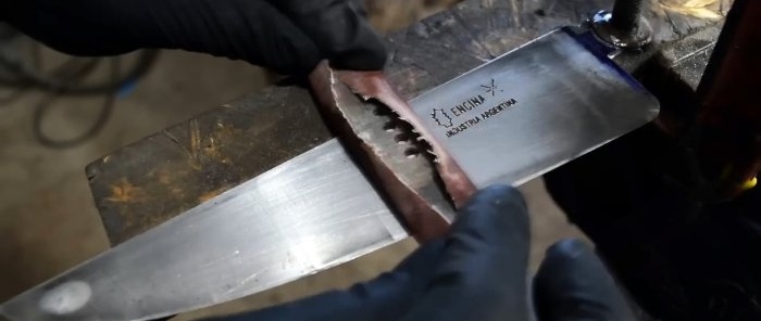 Bagaimana untuk membaiki pisau dapur dengan batang yang patah